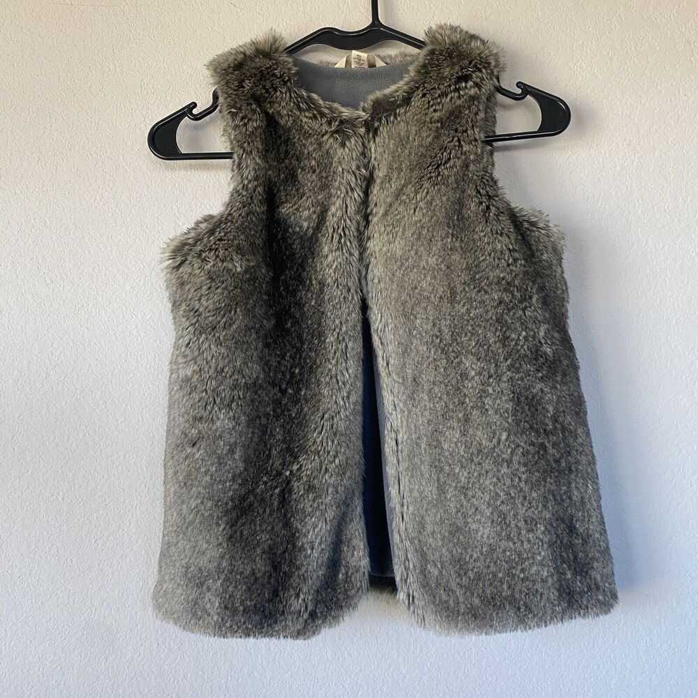 Lands’ End Kids Soft Faux Fur Vest Cardigan S 7-8  2 Button Holiday‎  Christmas